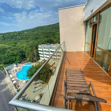 Mirabelle Hotel
