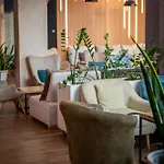Ξενοδοχείο Mirabelle 4*