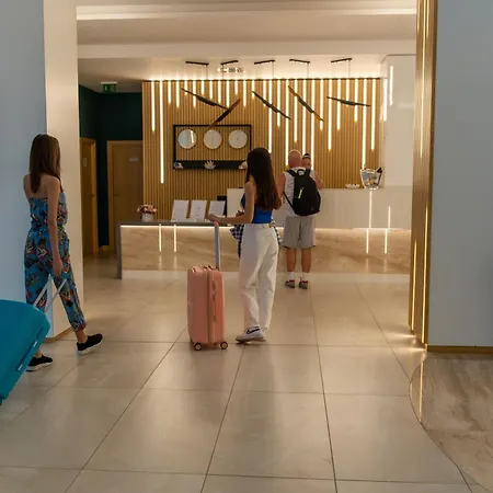 Mirabelle Golden Sands